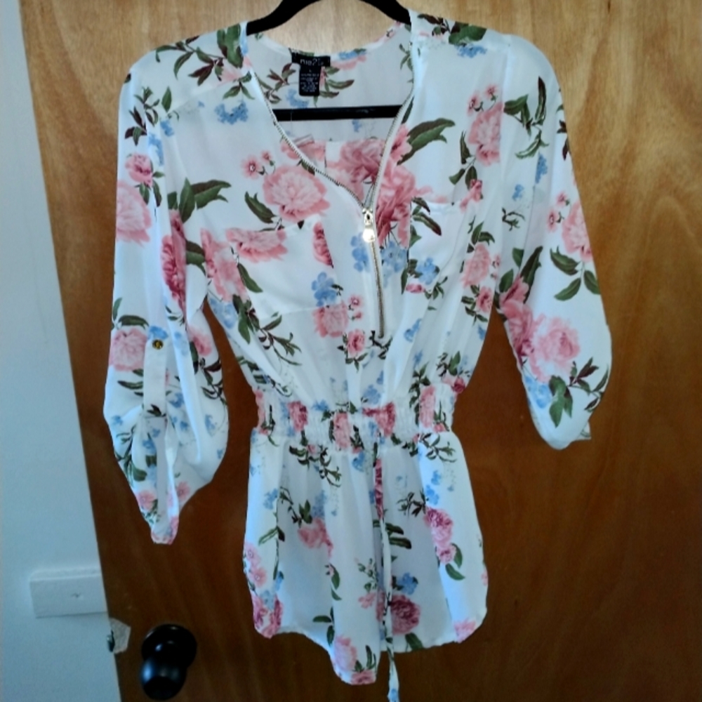 RUE 21 DRESS SHIRT